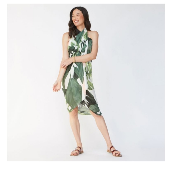 Brand new Virginia Wolfe Wrap - Picture 2 of 4